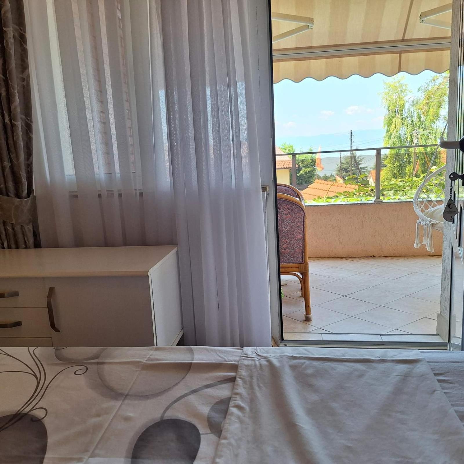 Apartments Chemenko Konjsko Екстериор снимка